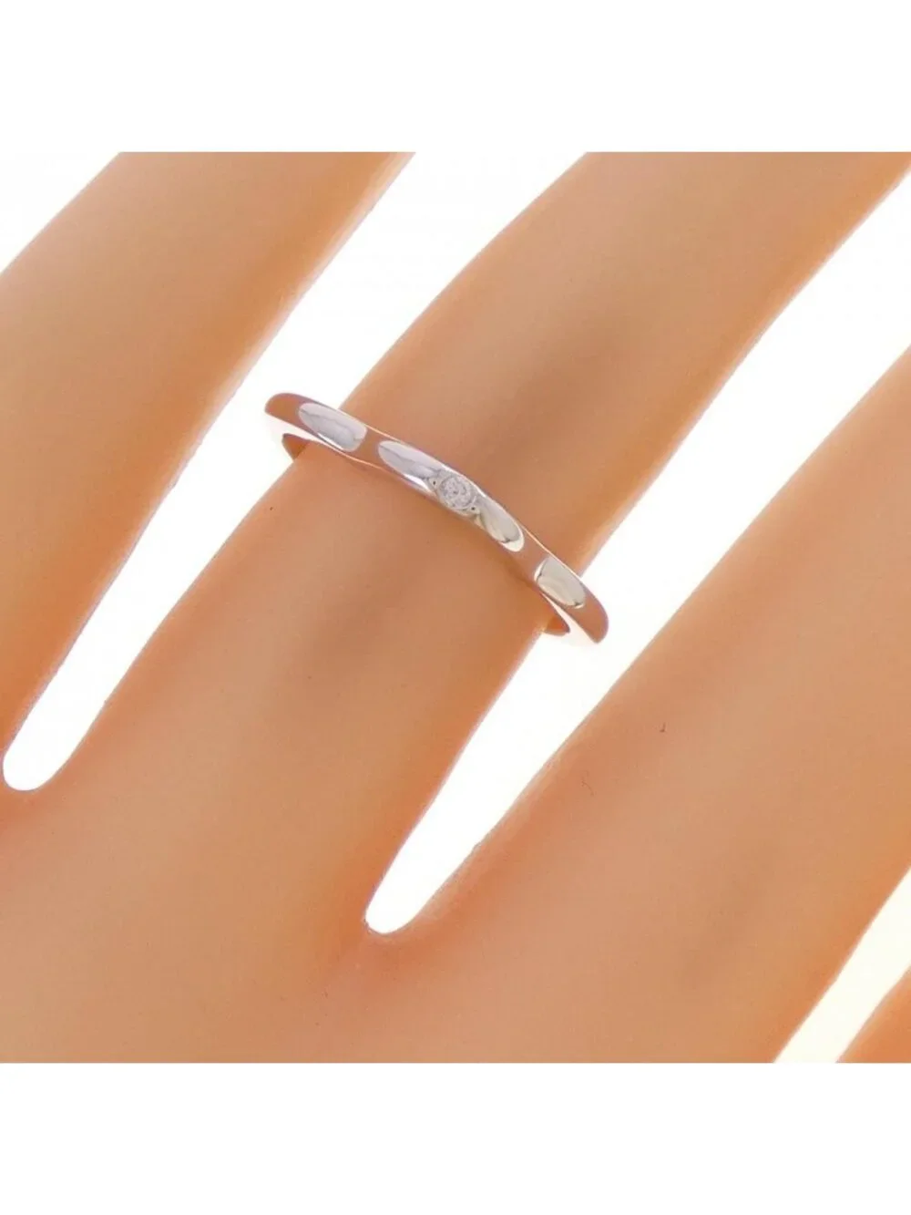 Chanel Camellia Ring White Gold